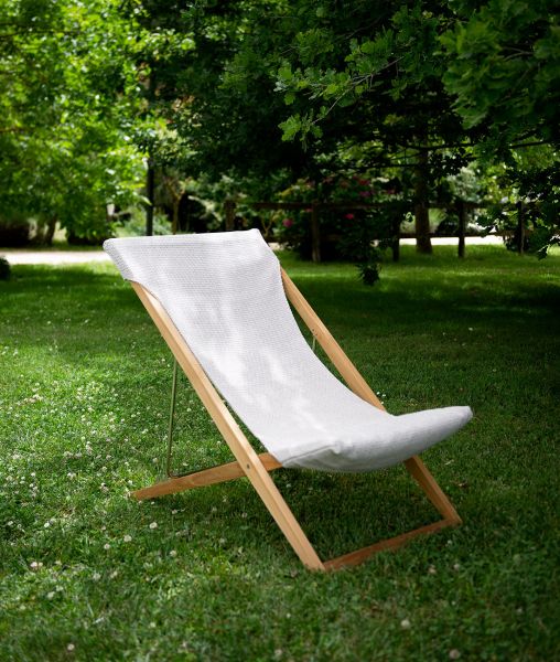 Cosette deckchair in teak with dove grey cover