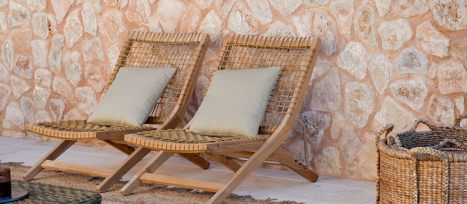 Sdraio da giardino e chaise longue esterno: relax in stile